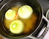 ストウブで簡単！新玉ねぎの丸煮作り方3写真