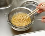絶品、とろっと卵の納豆まぜ麺作り方3写真