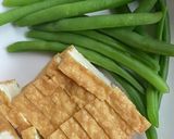 厚揚げとインゲンのピリ辛炒め作り方1写真
