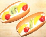 おやつコッペ かすたーどほいっぷフルーツ作り方3写真