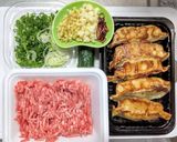 惣菜の餃子を合挽き肉のあんかけ仕立てで作り方1写真