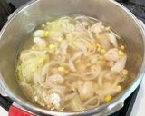 新玉ねぎとレタスの旨塩バタースープ作り方4写真