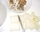 鮭と大根のバター風味煮物♪簡単漢方薬膳作り方2写真