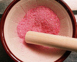 桜の塩漬けで桜色のお塩♪作り方5写真