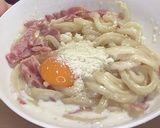 ひと皿で完結！簡単カルボうどん作り方3写真