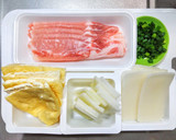 豚ロース肉と大根と餅のはさみ揚げ煮作り方1写真