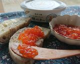 ウクライナの朝食☆イクラのバタートースト作り方4写真