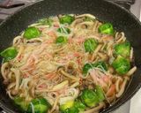 残り野菜と蟹カマで作るアヒージョ風スープ作り方4写真