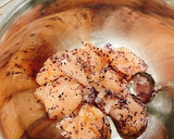 鶏ささみのゆかり和え♪しっとり焼き作り方2写真