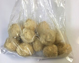 残った冷凍鶏団子の活用法☘️旨辛つくね作り方1写真