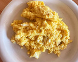 豚こまと豆苗たまごのふんわりニンニク炒め作り方3写真