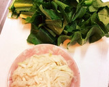 切り干し大根小松菜の豚キムチ炒め作り方1写真