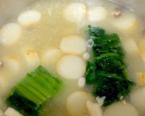 しめじ お麩 ほうれん草の味噌汁^^作り方5写真