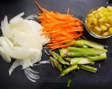 簡単！ガーリックライス　ソース風味作り方1写真