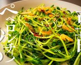 ビールが進む！豆苗ペペロンチーノ炒め作り方1写真