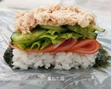 半分に折るだけ。ヘルシーサラダおりぎり作り方9写真