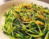 ビールが進む！豆苗ペペロンチーノ炒め作り方5写真