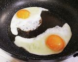 後がけソースの卵チャーハン作り方1写真