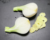 葉付き新玉ねぎ(葉玉ねぎ)の蒸し焼き作り方2写真