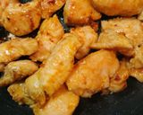 簡単！お肉柔らか♪鶏胸肉のピリマヨ焼き♪作り方3写真