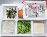 イカとキュウリと山芋と卵黄のトロトロ丼作り方1写真