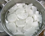 母の味♪お出汁も美味しい大根とイカの煮物作り方3写真