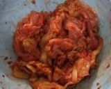 豚肉と白菜のキムチ炒め作り方1写真