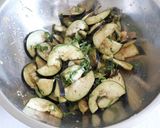即席漬け物♪茄子と大葉の和え物作り方3写真