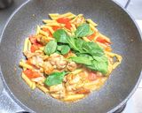 鶏もも肉のカレー炒めトマト合わせパスタ作り方6写真