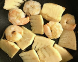 中華だしで手軽に！筍と海老の中華炒め作り方3写真
