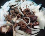 新たまねぎと椎茸の肉味噌炒め作り方2写真