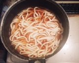 簡単☆豚キムチ煮込みうどん作り方2写真