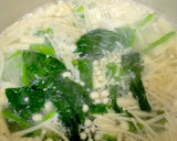 えのき ほうれん草 かきたま味噌汁^^作り方7写真