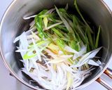 なめこと豆富の味噌汁作り方3写真