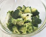 ☆ブロッコリーのごま和え☆作り方1写真
