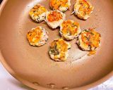 ♡カニカマと大葉のチーズ焼きつくね♡作り方4写真