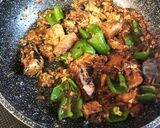 簡単早い！鯖缶汁も一緒にピーマン炒め作り方3写真