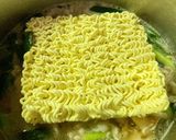豚肉ネギで簡単ラーメン(サリ麺使用)作り方2写真