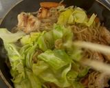 簡単！鶏むね肉の塩焼きそば♪作り方5写真