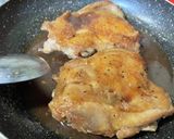 フライパンで超簡単！鶏ももの蒸し焼き作り方4写真