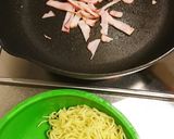 ベーコンとしめじのニンニク焼きそば作り方3写真