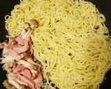ベーコンとしめじのニンニク焼きそば作り方6写真