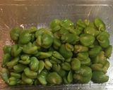 鮭とそら豆のハーブバター炒め作り方2写真