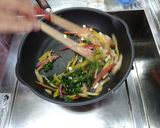 スイスチャードのオイルパスタ作り方4写真