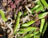 簡単台湾風！牛肉とアスパラの豆板醤炒め作り方5写真