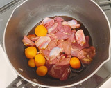 【簡単】鶏もつのすき焼き風煮込み作り方3写真