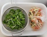たっぷり野菜と鶏むね肉のやみつきサラダ作り方2写真