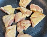 春キャベツと鶏モモのピリ辛味噌炒め作り方2写真