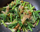 ＊小松菜と油揚げ、ツナの炒めもの＊作り方3写真