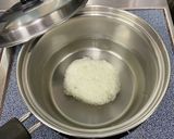 [保育園離乳食] 4倍粥(後期食)作り方1写真